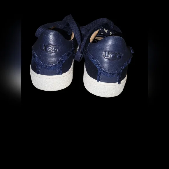 Ugg tennis shoes - Picture 2 of 3